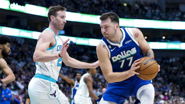 Gordon Hayward, Charlotte Hornets, Luka Doncic, Dallas Mavericks